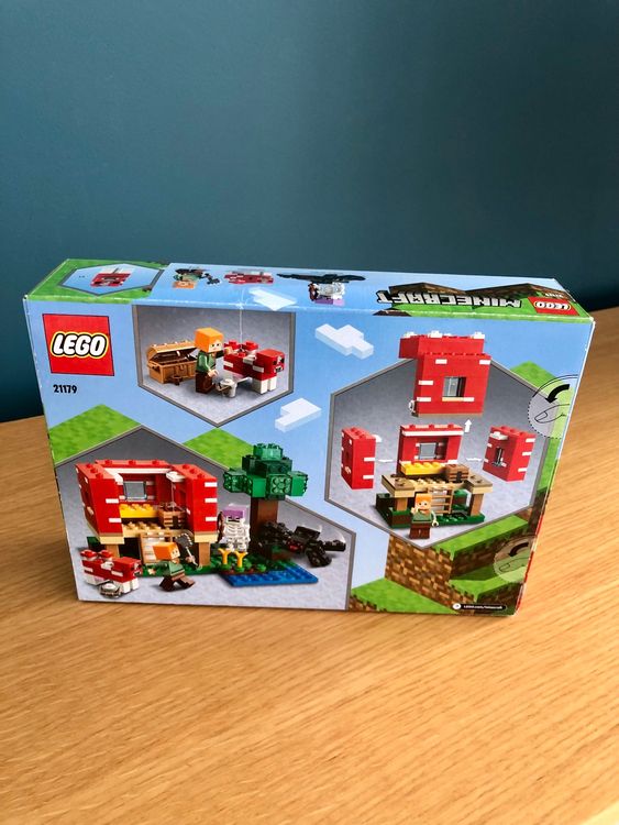 NEW Lego Minecraft The Mushroom House Set 21179