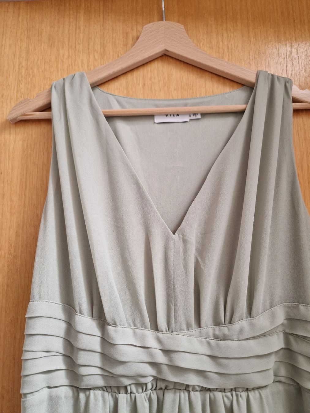 Vila Vestiti: Grünes Vila Kleid, Gr.40 – Usato da Strengelbach venduto da Nessi92 1