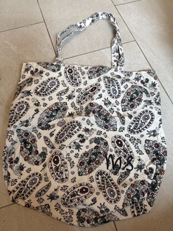 Shopping bag