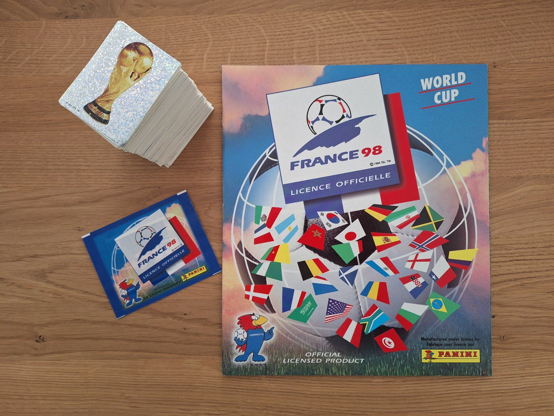 Panini Alben: PANINI WORLD CUP 1998 – Gebraucht aus St. Gallen von Matrix023
