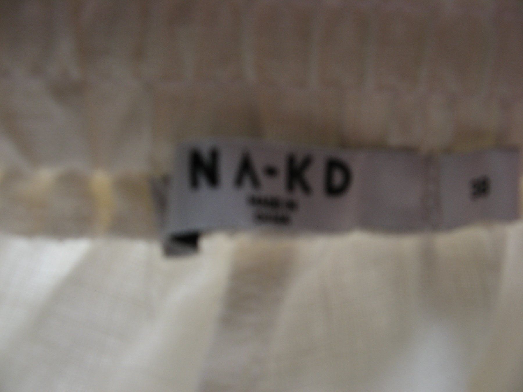 Na-kd Pantaloni: Sommerhose Na-kd Gr. 38 – Usato da Zürich venduto da apil 8