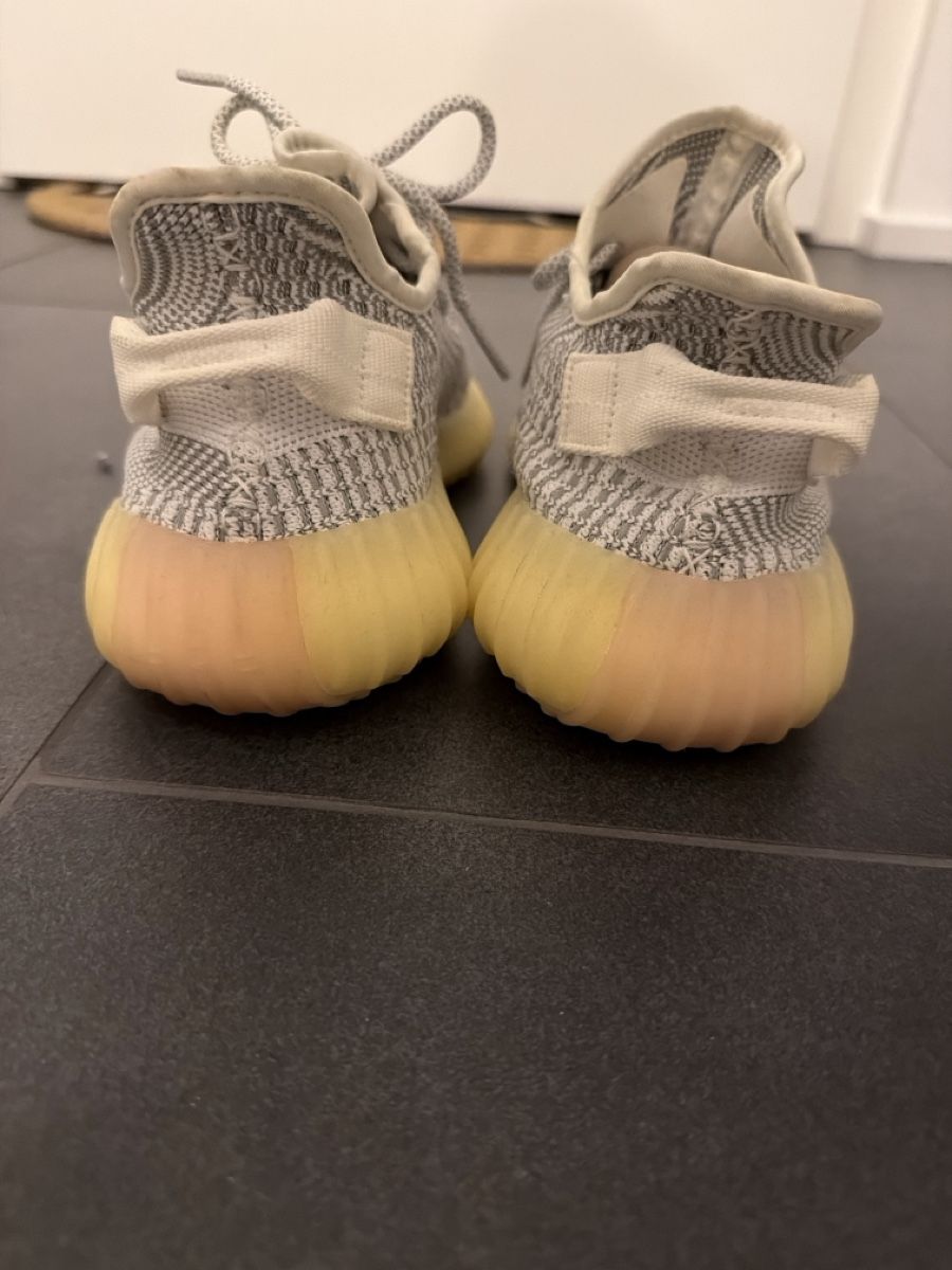 Adidas Herrenschuhe: Yeezy Boost 350 V2 – Gebraucht aus Gersau von Cimbom95 2
