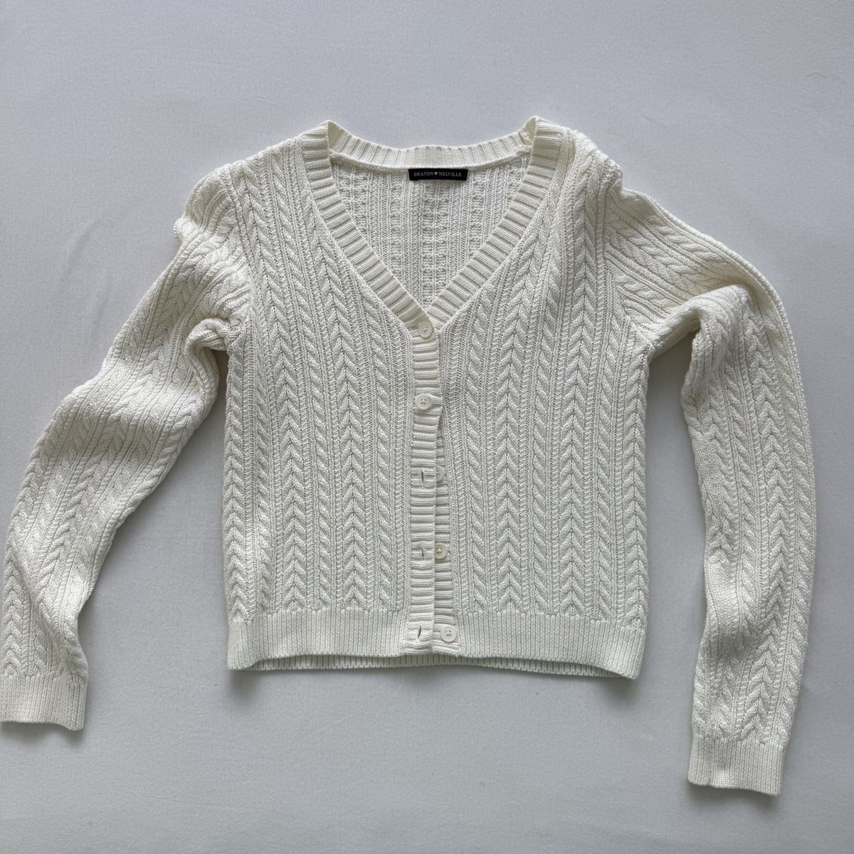 Brandy Melville Giacche: Brandy Melville Strickjacke – Usato da Basel venduto da zar_dw2n 1