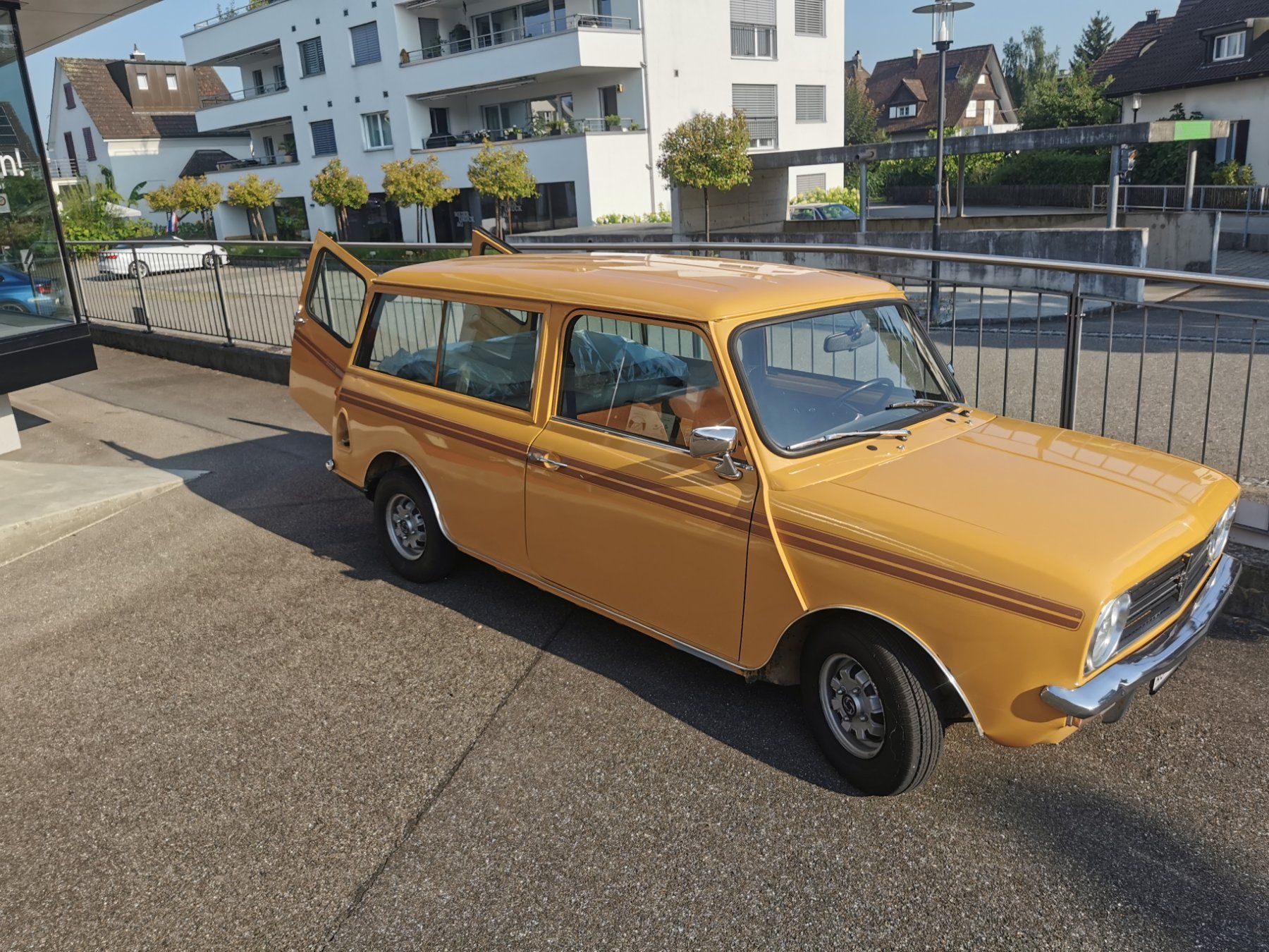 Mini Automobili: Mini Clubman Estate 1977 Oldtimer/Veteran – Usato da Lenzburg venduto da LorisB
