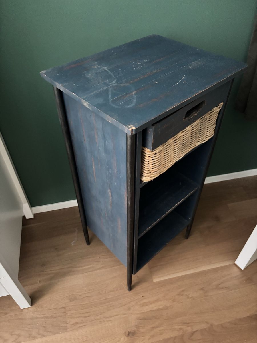 Scaffali: Small cabinet with drawer and shelves blue – Usato da Zürich venduto da O.Bond 2