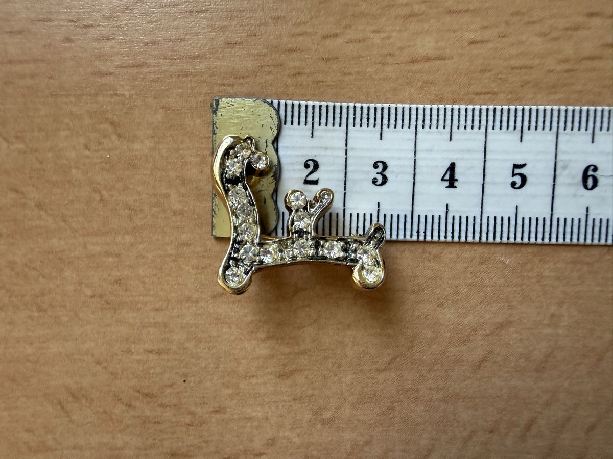 Spille & Fermagli: Vintage-Brosche mit Initiale F goldfarben mit Strass. – Usato da Lamone venduto da LaCantinaMagica 3