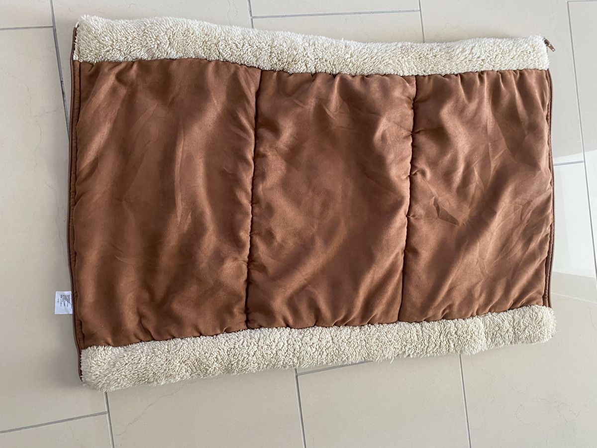 Liege- & Schlafplätze: Katzenkuschelsack / Kuscheltunnel  – Gebraucht aus Rorschach von Lauraq12 1