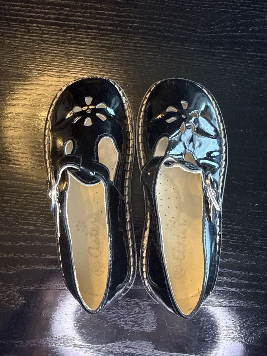 Scarpe per ragazzi: Chaussures Aster 29 neuve  – Nuovo (secondo la descrizione) da la chaux de fonds venduto da netspockette 3