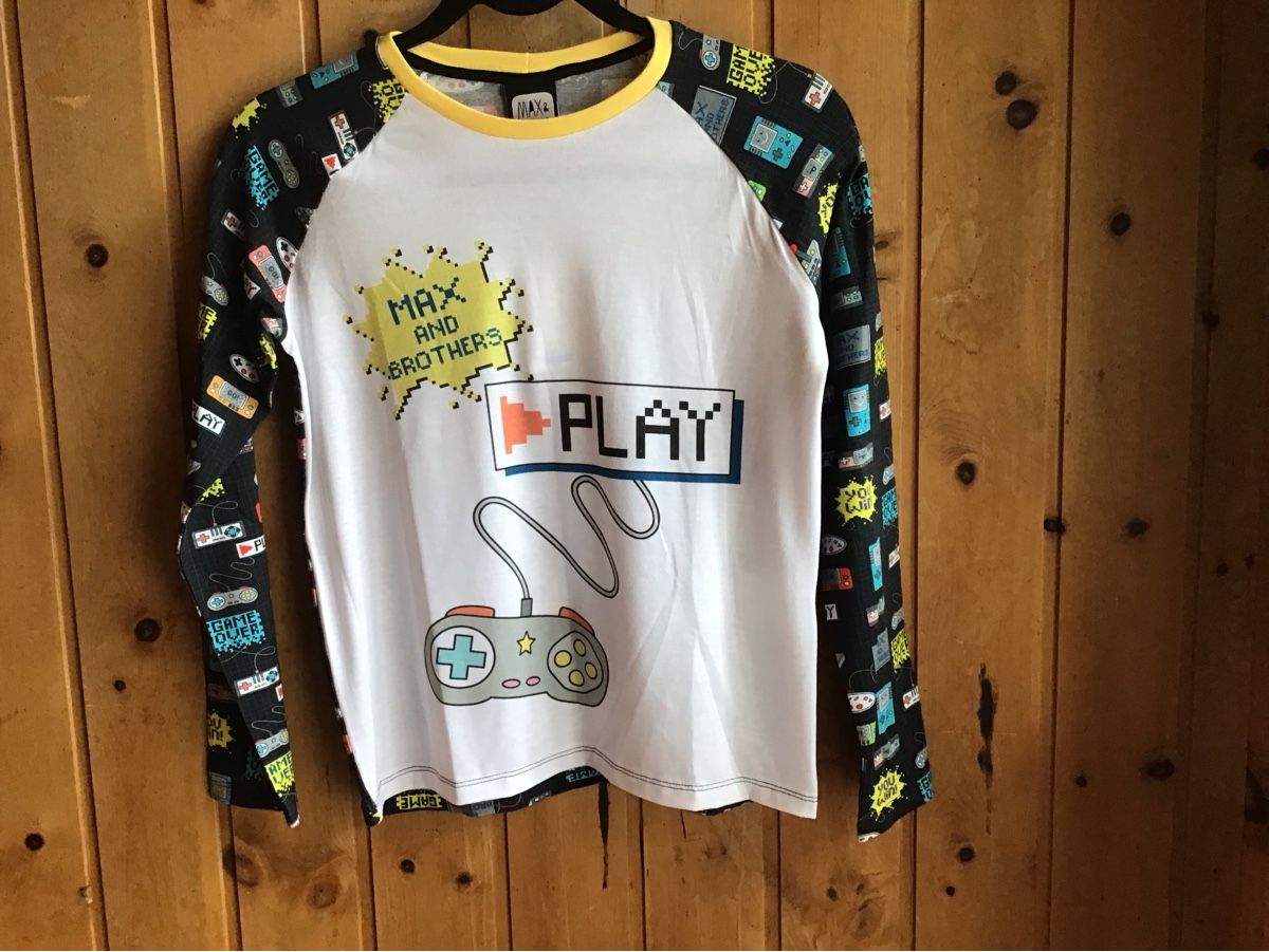 Pulls et sweat-shirts: MAX AND BROTHERS Pullover mit Print Grösse 10-11 J. – Neuf avec emballage d'origine à Samedan par dim_wd9v 2