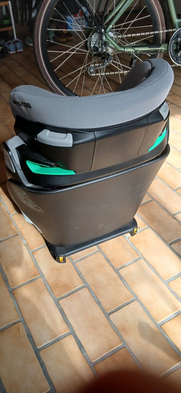 Maxi-Cosi Sièges auto: Maxi-Cosi Kore Pro i-Size - Günstig – D'occasion à Erlen par Xcute 1