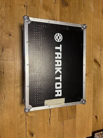 Flight Case / Native Instruments