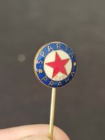 Ancienne broche Sparta Praha / Prague Tchéquie / foot