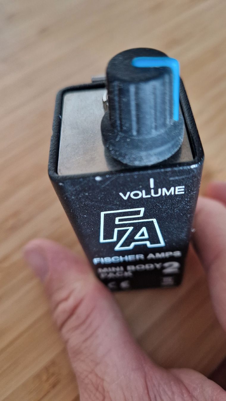 Amplificatori: Fisher Amps Mini Body Pack 2 – Usato da Winterthur venduto da Blockhead92 2