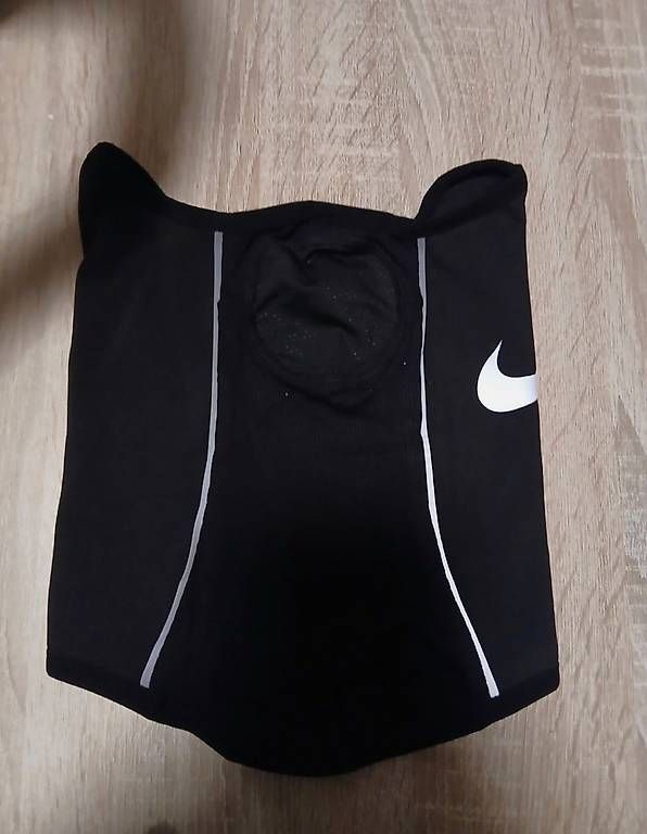 Sonstige Kleidung & Accessoires: Nike Cache-cou – Neu und originalverpackt aus Genève von raf_zxk5