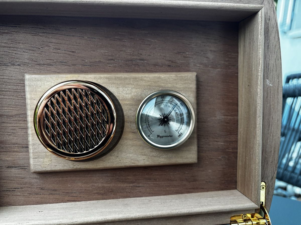 Cohiba Sigari: Cohiba Behike 56 1x Stück – Nuovo (secondo la descrizione) da Lommiswil venduto da nimbi2012 6