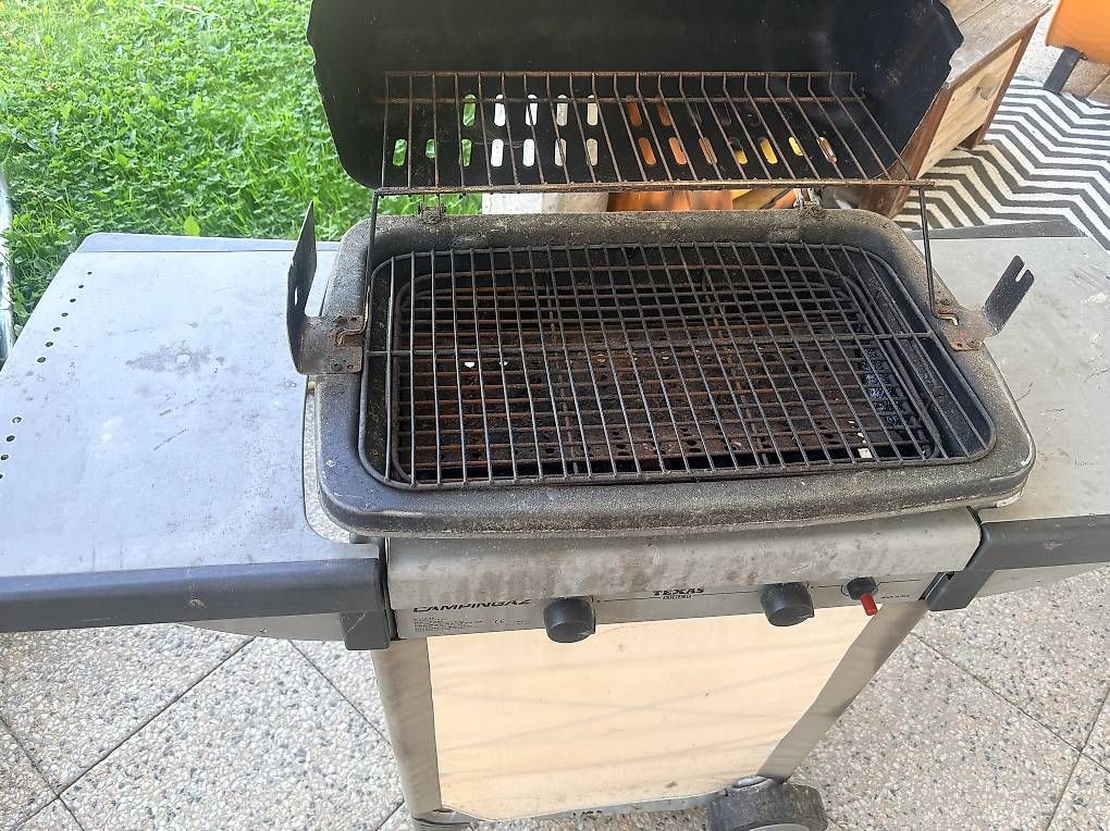 Griglie: Grill à gaz campingaz  – Usato da riddes venduto da Delta00192