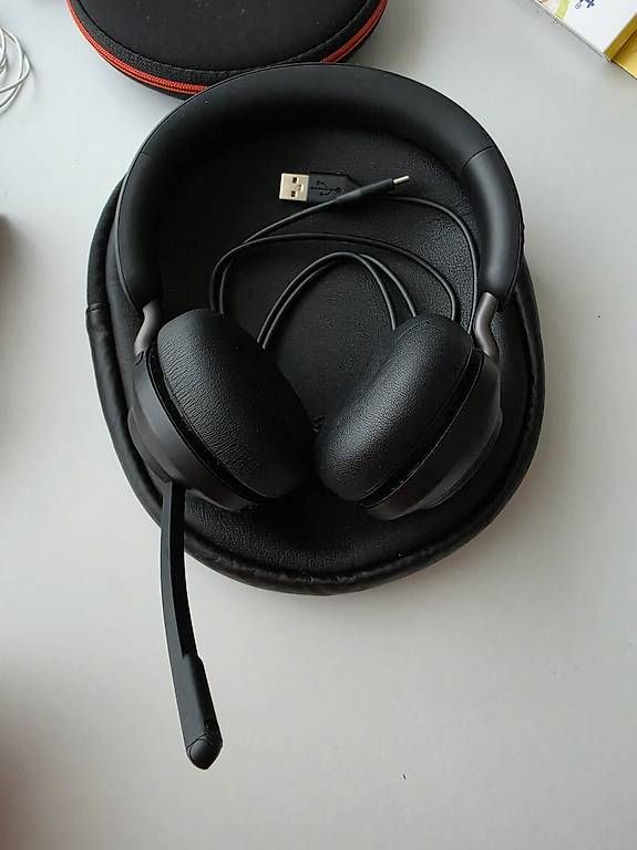 Kopfhörer: Jabra Evolve2 65 Bluetooth Stereo Headset & Case – Gebraucht aus Zürich von hyroxer 3