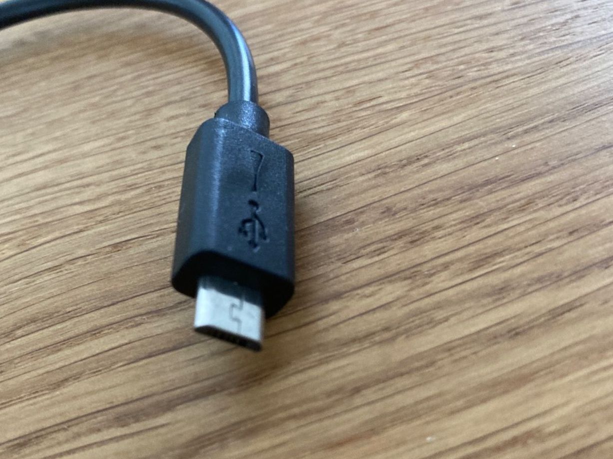 Cavi: USB OTG Adapter Kabel Micro-USB auf USB-A neu – Nuovo (secondo la descrizione) da Winterthur venduto da Quilterin 2