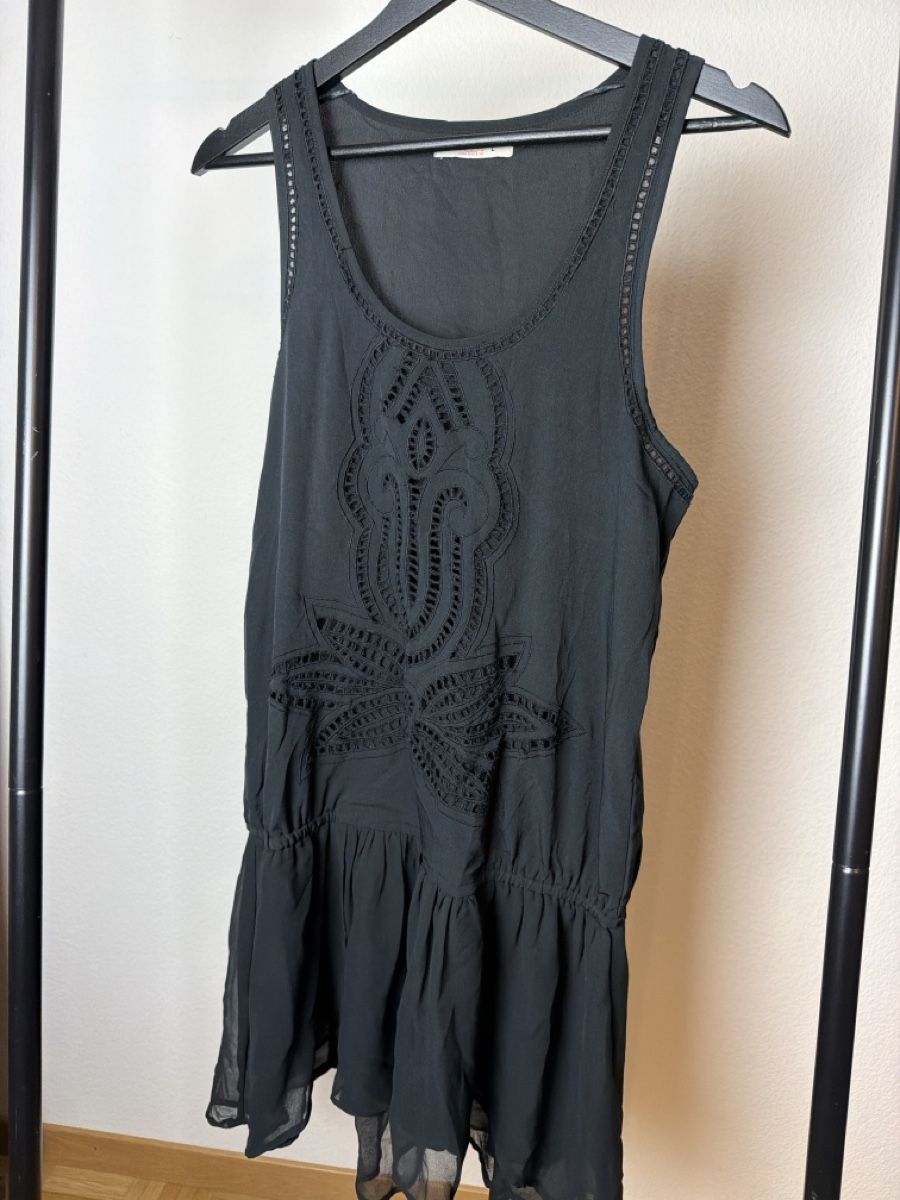 Vestiti: Bershka Sommerkleid – Usato da Bülach venduto da rei_d6tw