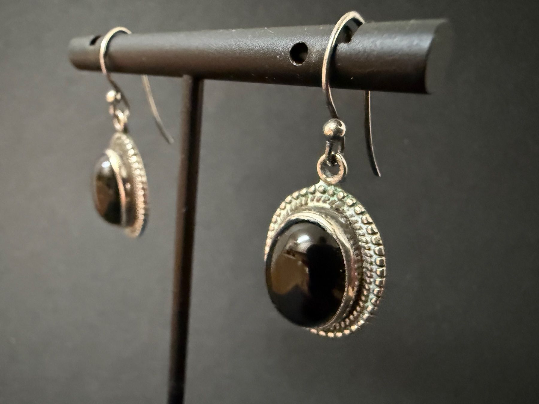 Boucles d'oreille: Silber Ohrringe mit Onyx 925 – D'occasion à Spiegel b. Bern par Rogger72