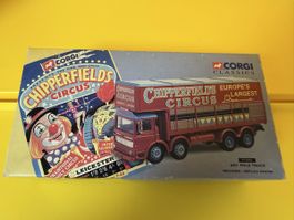 Corgi AEC Pole Truck Chipperfield's Circus boîte et poster