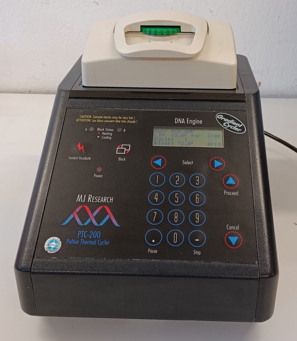 Accessori da laboratorio: MJ Research PTC-200 Peltier Thermal Cycler – Usato da Niederdorf venduto da LeptonAG_Labor 2