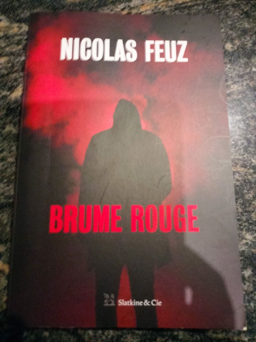 Livres: Brume rouge Par Nicolas Feuz – D'occasion à Cortaillod par rozinna