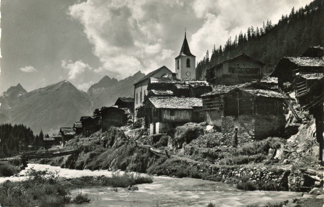 Cartoline postali: Blatten  VS  im Lötschental  -   4 diverse Karten – Usato da Brig venduto da Valcards54 1