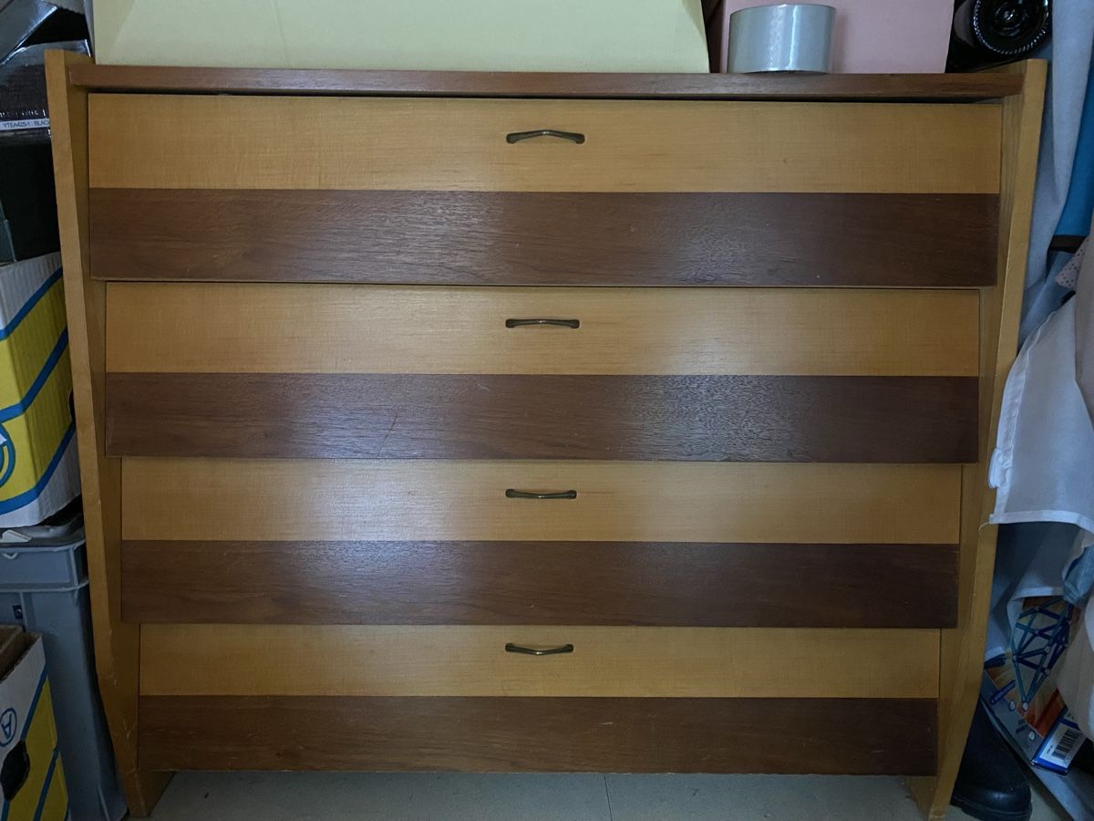 Schränke: Armoire en bois – Gebraucht aus St-Blaise von ivo_6ty8