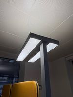 Stehlampe silber, neuwertig mit Dimmfunktion