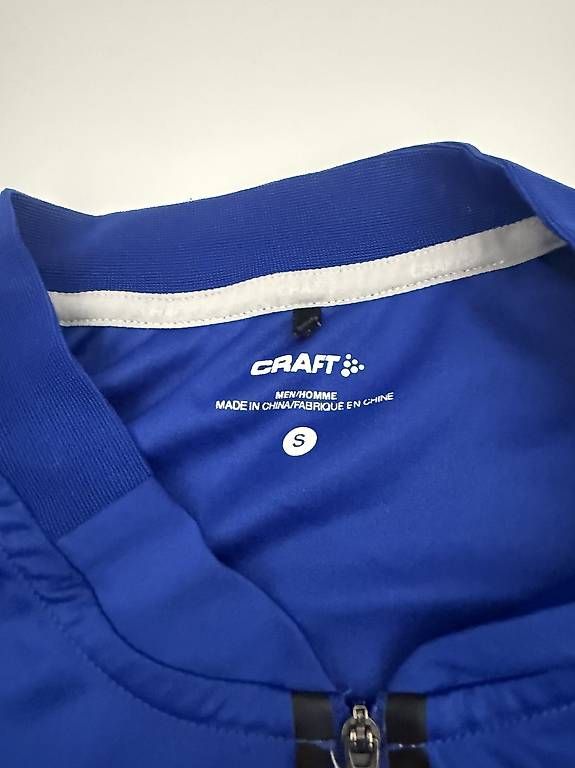 Canottiere & Pantaloni: FC Aarau craft presentation shirt – Usato da Bremgarten AG venduto da mariboz 2