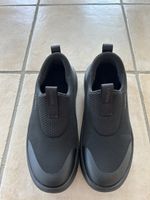 Neue Crocs Mellow Ease Sneaker Schuhe 