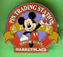 DISNEY  Mickey  PIN TRADING STATION