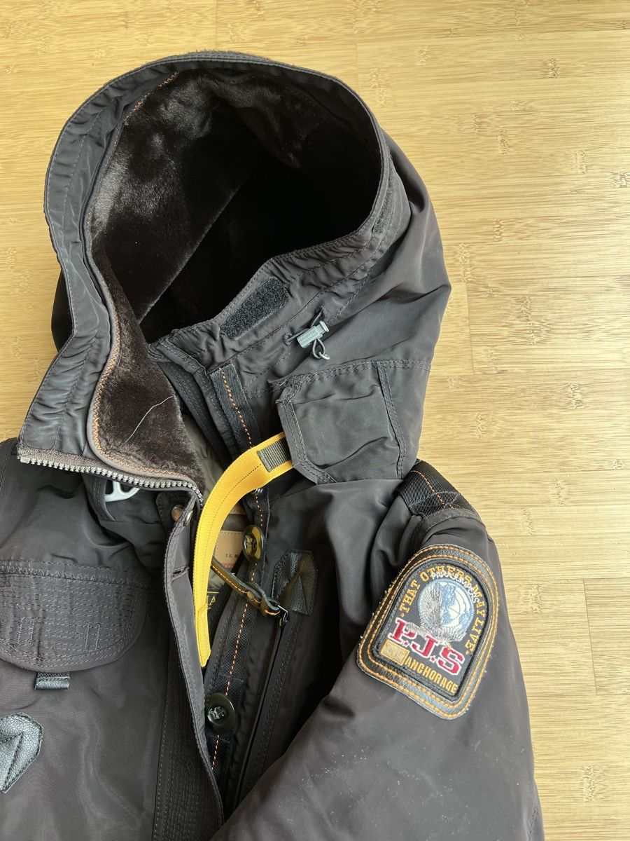 Parajumpers Giacche: Winterjacke Parajumpers – Usato da Zürich venduto da Valentina_Patricia 1