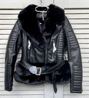 Wunderschön Winterjacke Kunstleder