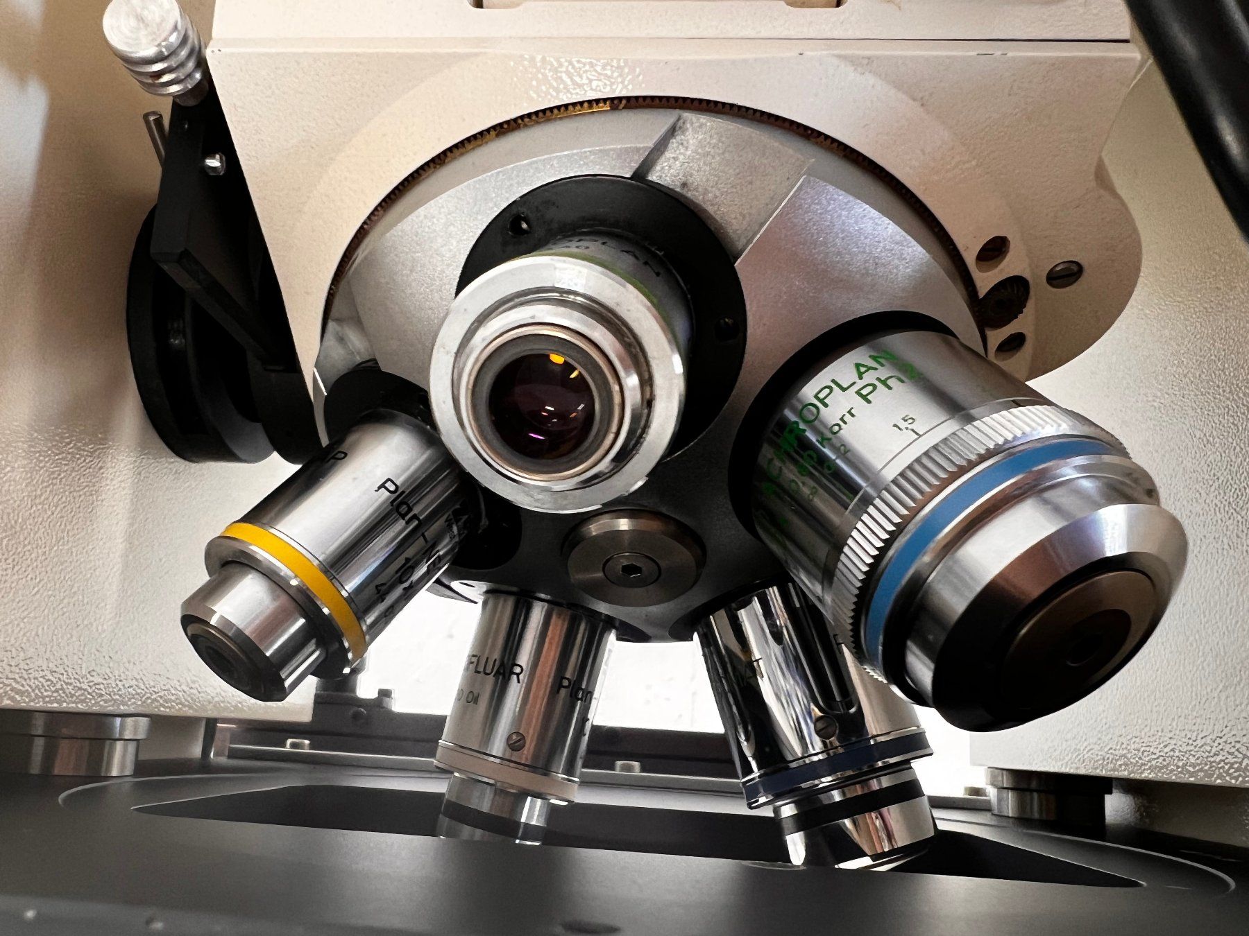 Laborzubehör: Zeiss Axiovert 405M Inverses Trinokular Mikroskop – Gebraucht aus Niederdorf von LeptonAG_Labor 3