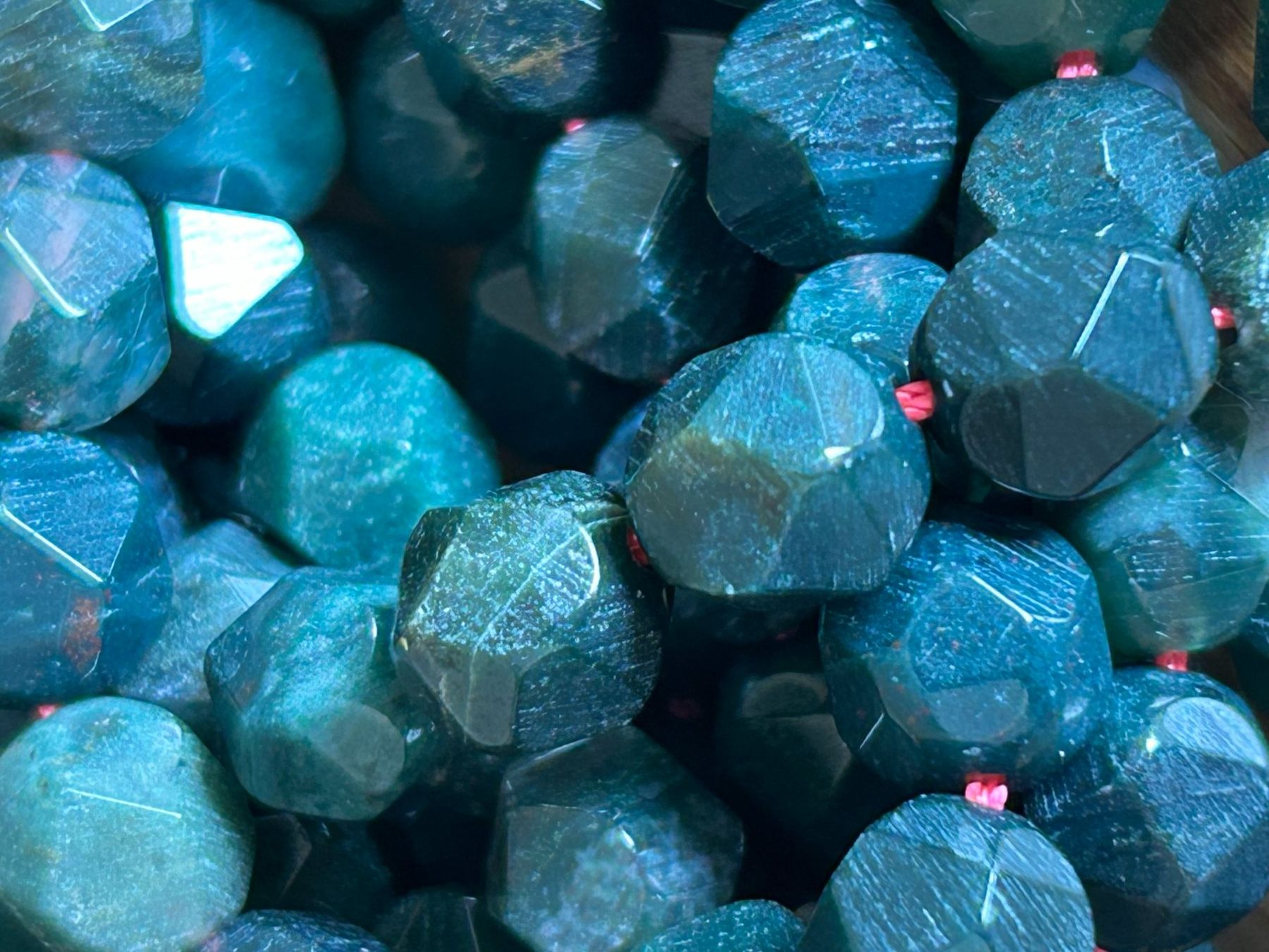 Minerali & Pietre curative: Strang echte Moss agate 8 mm diamond cut beads – Nuovo e nell'imballaggio originale da Niederrohrdorf venduto da Ytobi 2