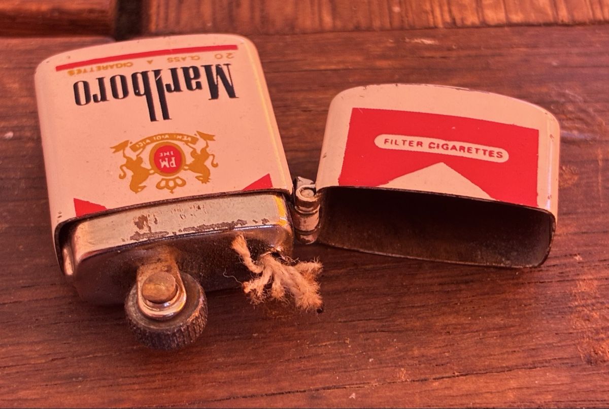 Marlboro Briquets: Mini-Feuerzeug Marlboro – D'occasion à Baden par Goldbaum 1