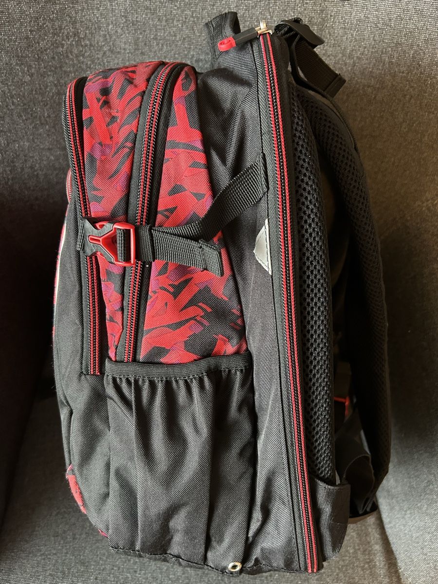 Herlitz Borse & Zaini: Herlitz Schulrucksack  Rot/Schwarz - 4 Fächer! – Usato da Wolhusen venduto da eve_m6cg 1