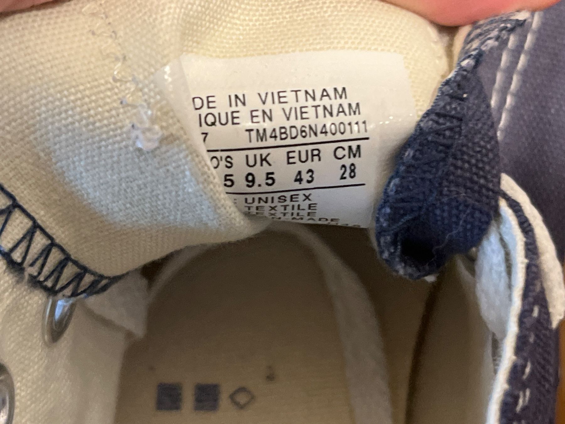 Scarpe da uomo: Converse All Stars, Gr. 43, dunkelblau – Usato da Hinterkappelen venduto da Kim1992 1