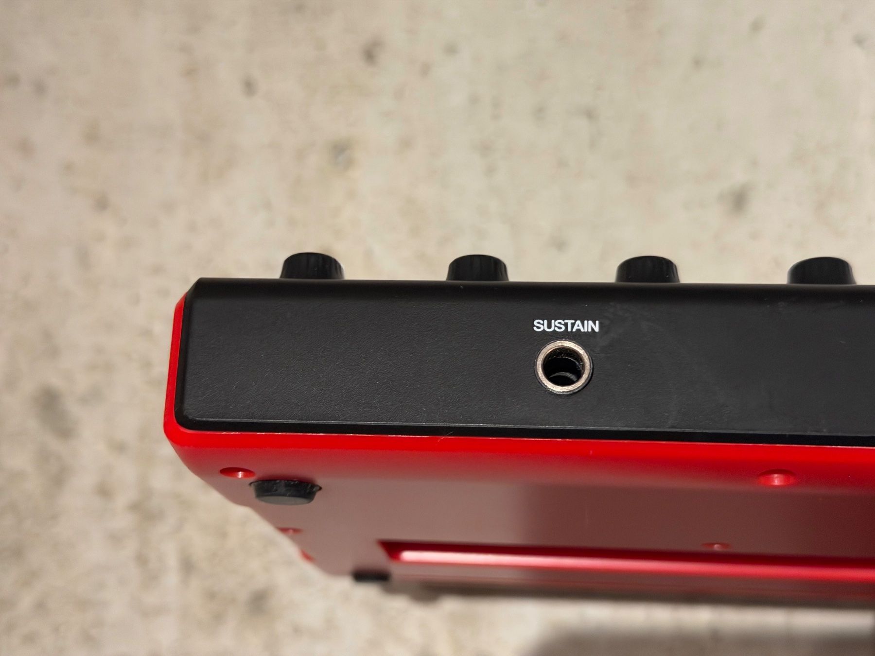 Akai Strumenti musicali: Akai MPK Mini MIDI Keyboard – Usato da Fahrni b. Thun venduto da chrigu6574 2
