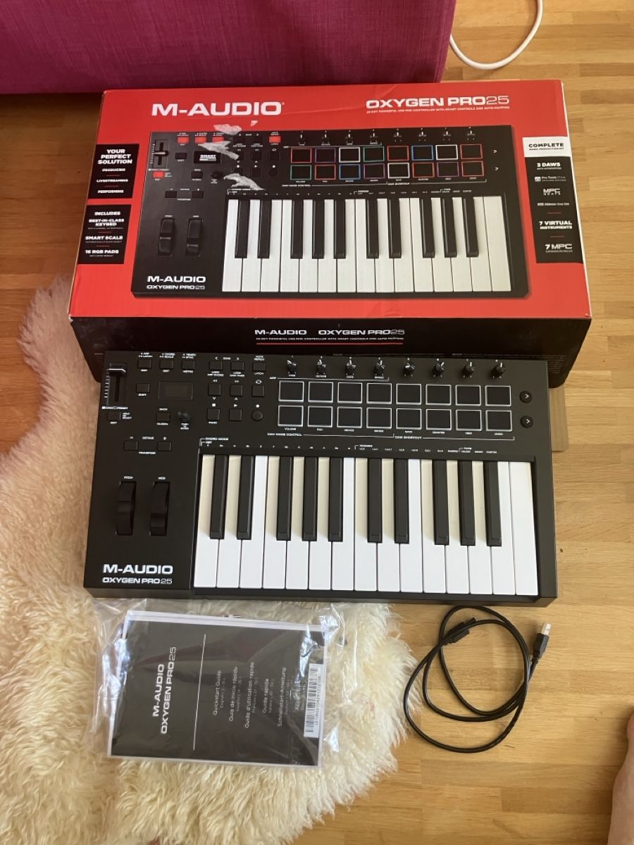 M-Audio Musikinstrumente: M-Audio Oxygen Pro 25 MIDI Controller – Gebraucht aus Birsfelden von GordyB 2