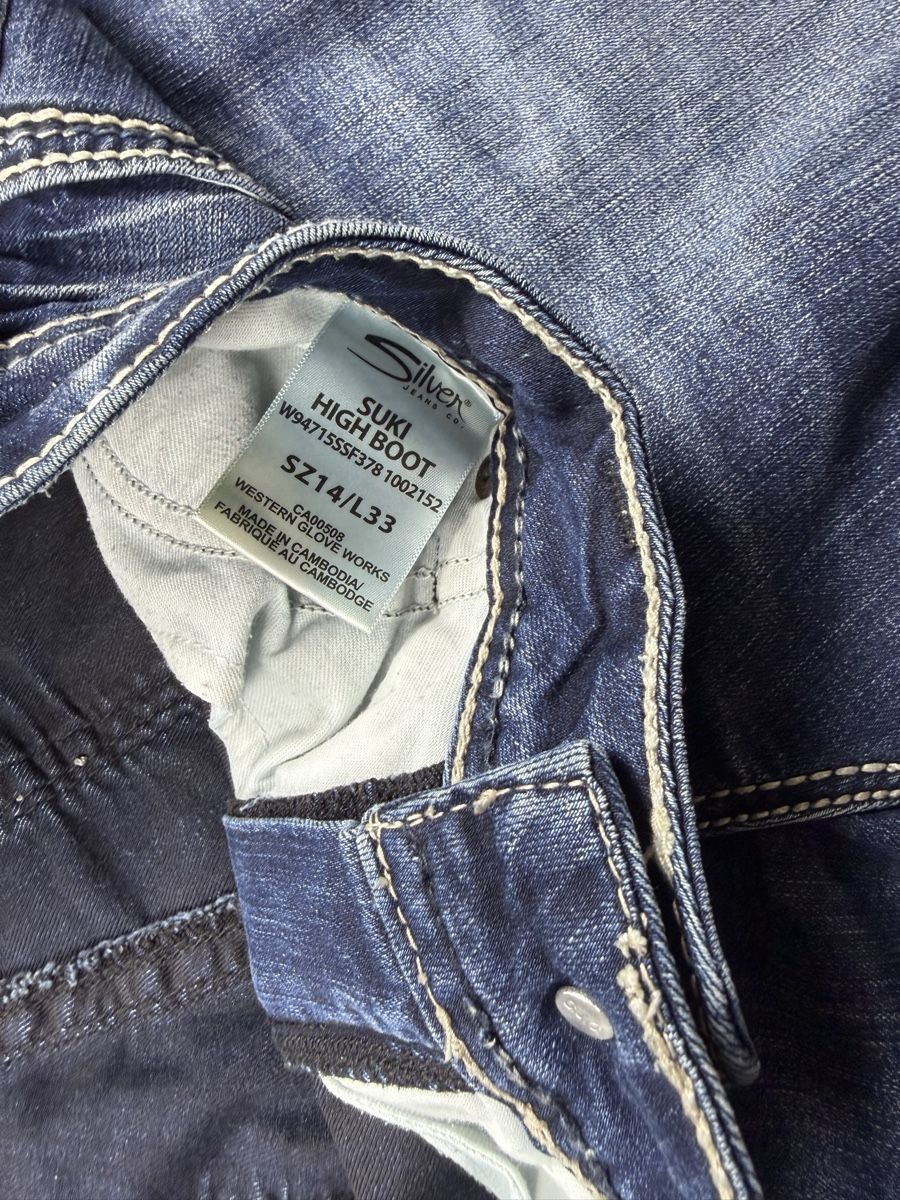 Jeans: Y2k style bootcut jeans – Usato da Erlinsbach SO venduto da TogaResell 8