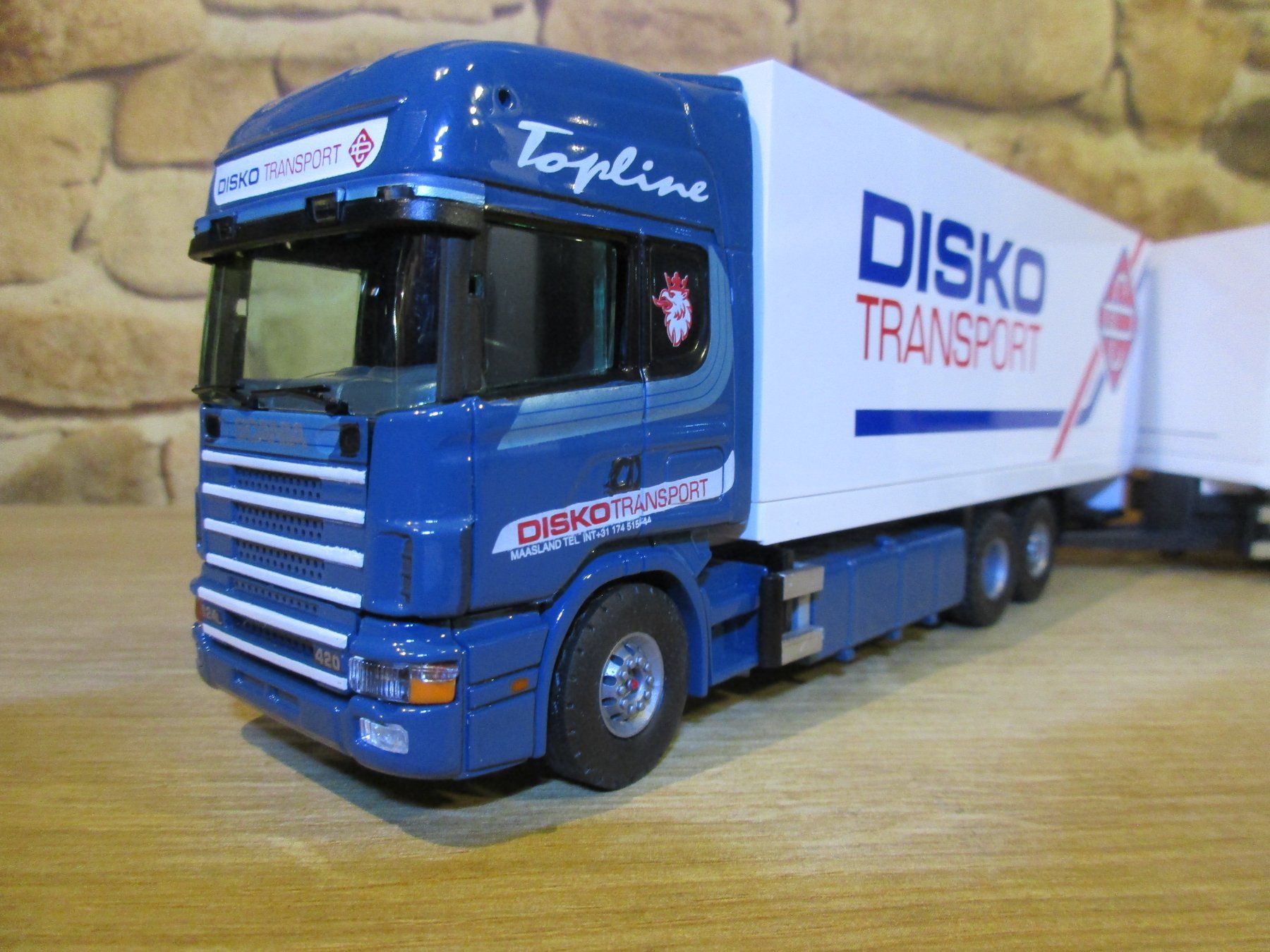 Tekno Kit di modellismo & Modellini statici: Tekno 1:50  Scania 124  Disko – Usato da Ennetmoos venduto da Truckdiver 1