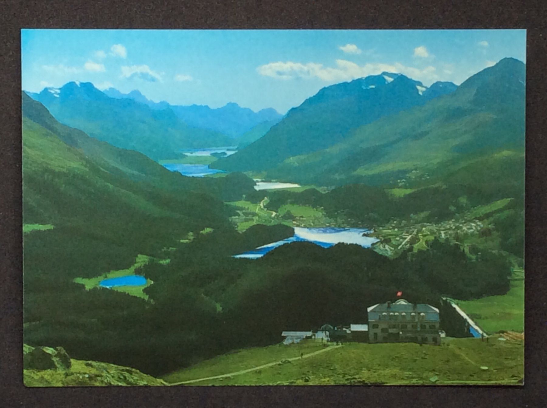 Cartoline postali: Muottas-Muragl mit Oberengadiner Seen, Engadin – Usato da Widnau venduto da Brusi9