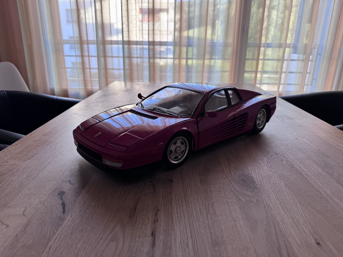Pocher Modellini d'auto: Ferrari Testarossa 1/8 Modellauto von Pocher – Usato da Rotkreuz venduto da don_filippo