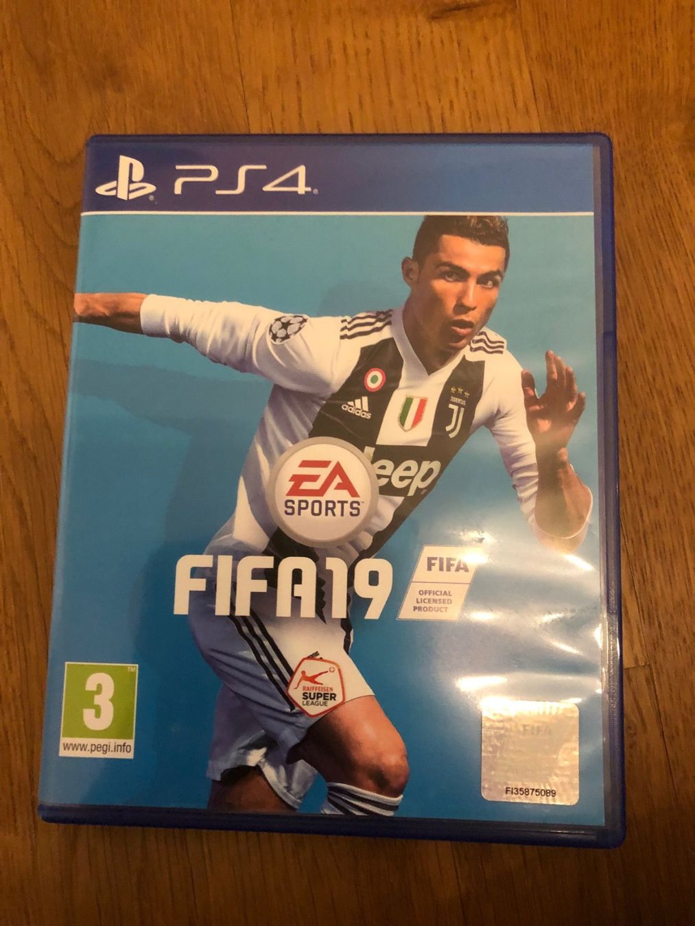 Sony Spiele: PS4 Game FIFA 19 – Gebraucht aus Rämismühle von dragon90_1