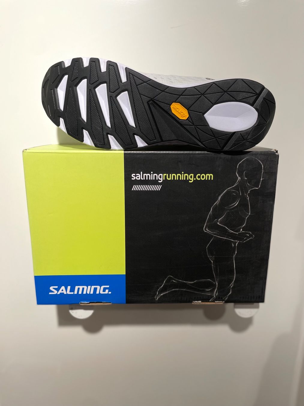 Scarpe da uomo: SALMING MEN      GRÖSSE 44      INNENSOHLE 28 CM – Nuovo e nell'imballaggio originale da Zürich venduto da LIQUIDATOR.CP 1