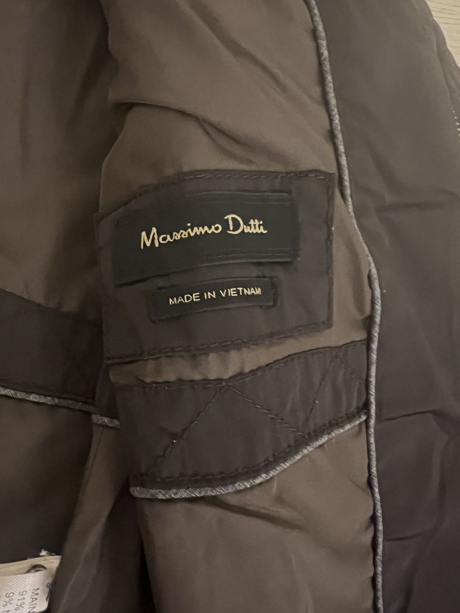 Massimo Dutti Giacche: Light jacket Massimo Duti – Usato da Dully venduto da rev_l7jp 2