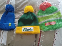 Lot de 3 bonnets chauds Ricola Camel et Andros
